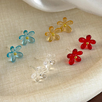 DAIIIBABYYY  -  Transparent acrylic flower earrings